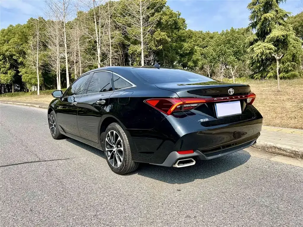 Toyota Avalon 2024 из CN, фото 9