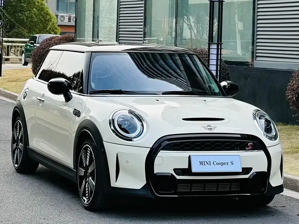 MINI Cooper (3-door) 2022 из CN, фото 9