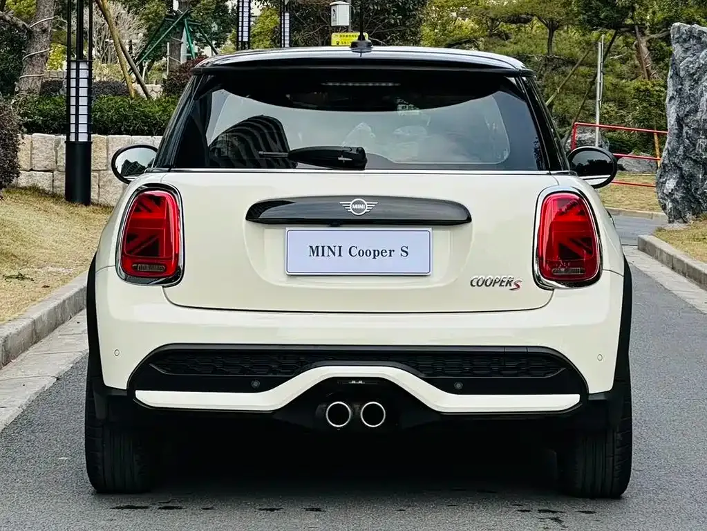 MINI Cooper (3-door) 2022 из CN, фото 6