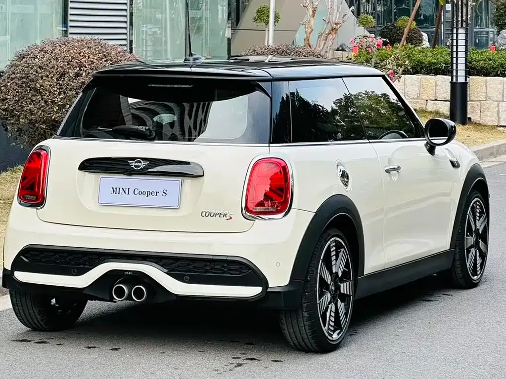 MINI Cooper (3-door) 2022 из CN, фото 4