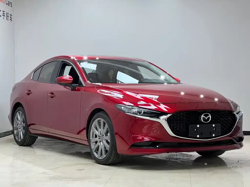 Mazda 3 Axela — фото 4