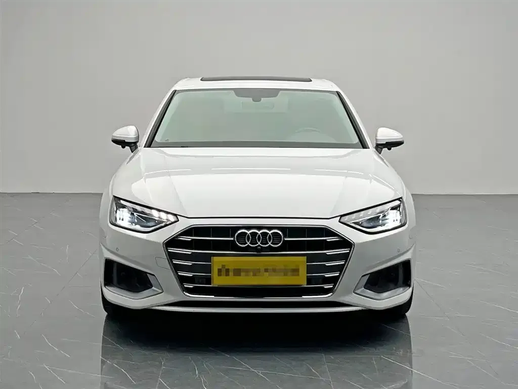 Audi A4L 2022 из CN, фото 7