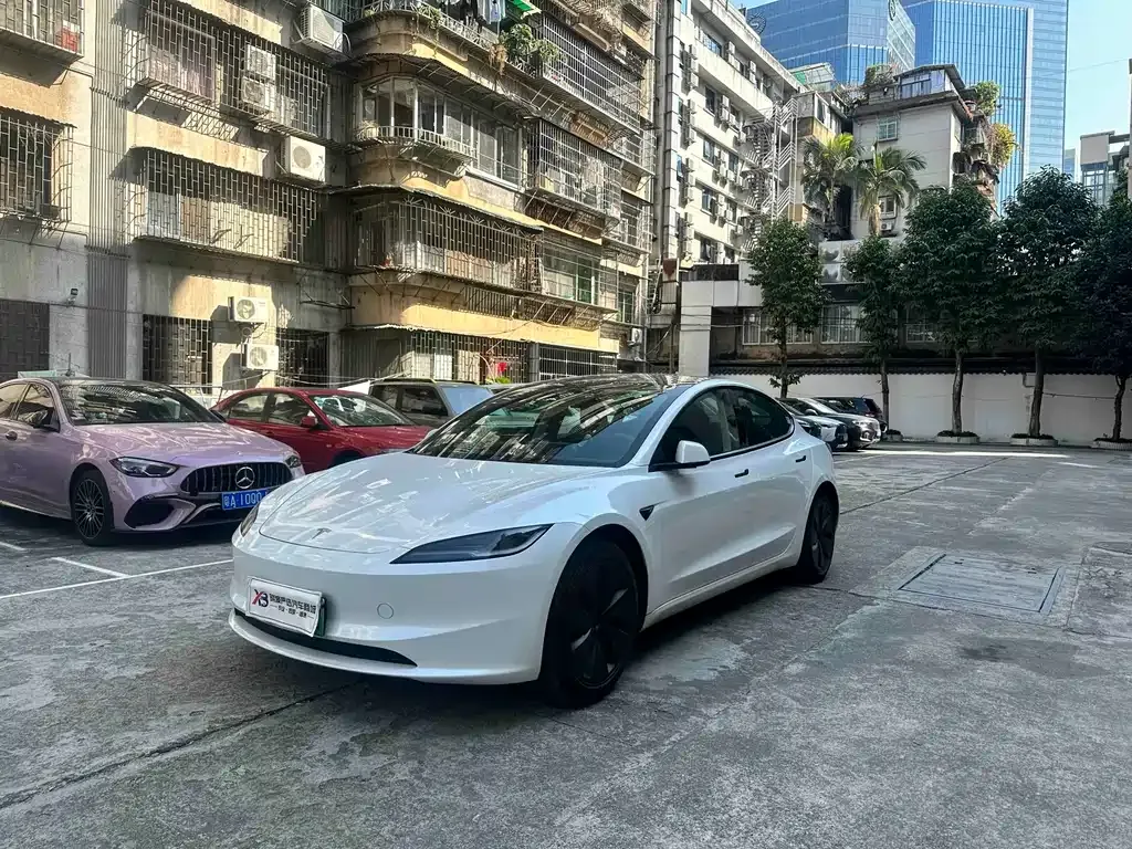 Tesla Model 3 2024 из CN, фото 1