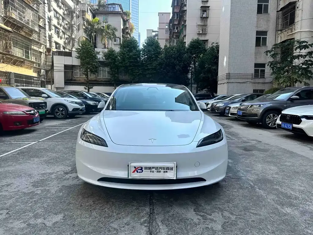 Tesla Model 3 2024 из CN, фото 10