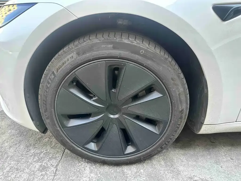 Tesla Model 3 2024 из CN, фото 4