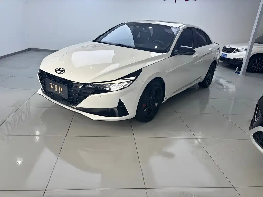 Hyundai Elantra 2024 из CN, фото 3