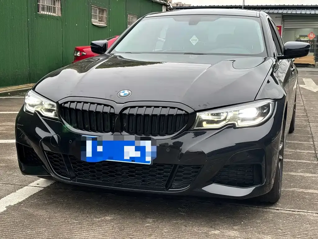 BMW 3 Series — фото 1