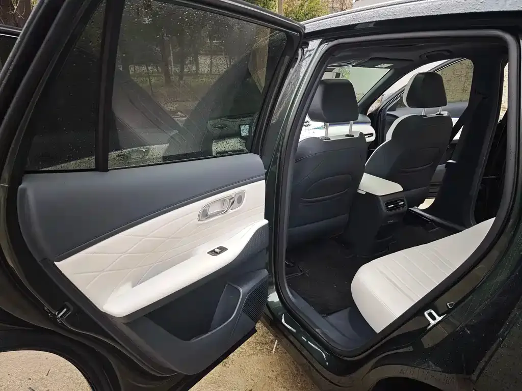 Geely 银河星舰7 2025 из CN, фото 6