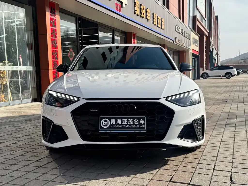 Audi A4L 2024 из CN, фото 4