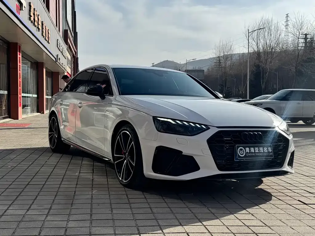 Audi A4L 2024 из CN, фото 6