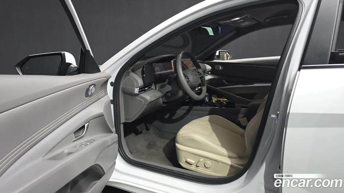 Hyundai AVANTE — фото 9