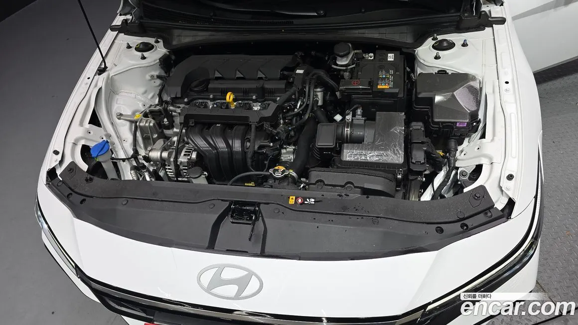 Hyundai AVANTE — фото 6