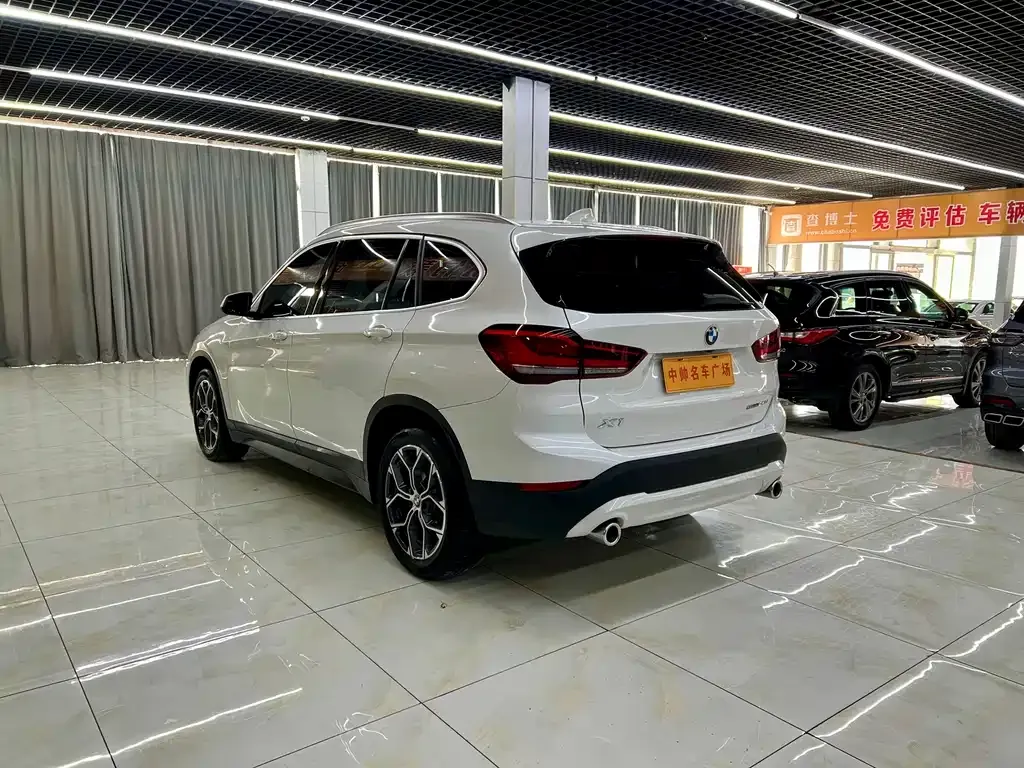 BMW X1 2022 из CN, фото 4