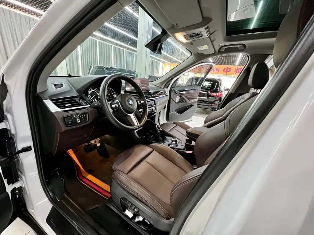 BMW X1 2022 из CN, фото 5