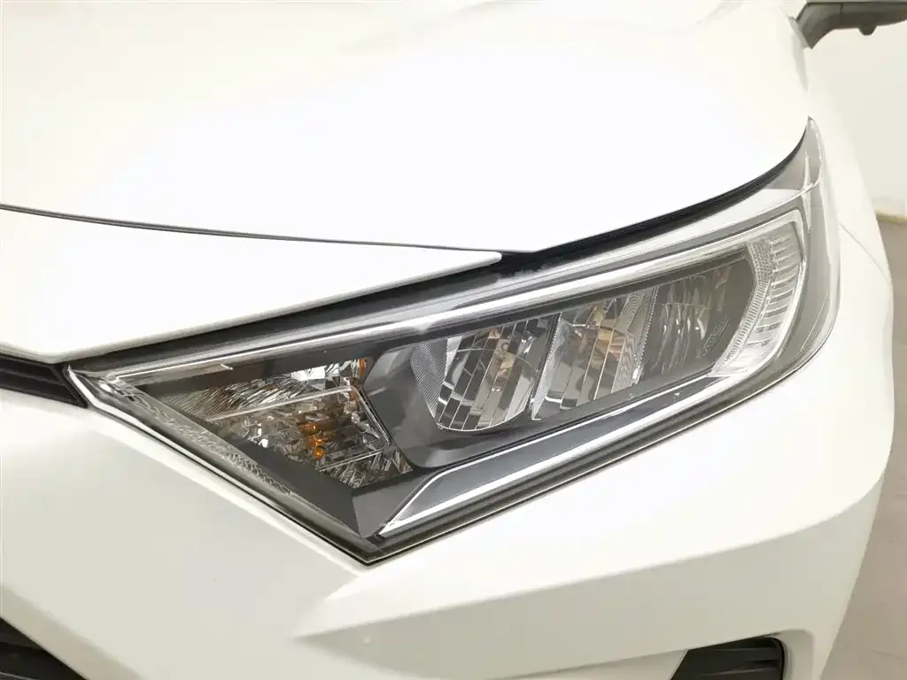 Toyota RAV4 2022 из CN, фото 8