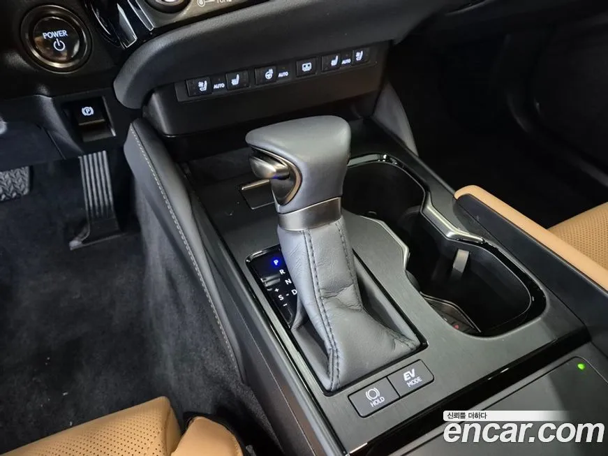 Lexus ES 2026 из KR, фото 8