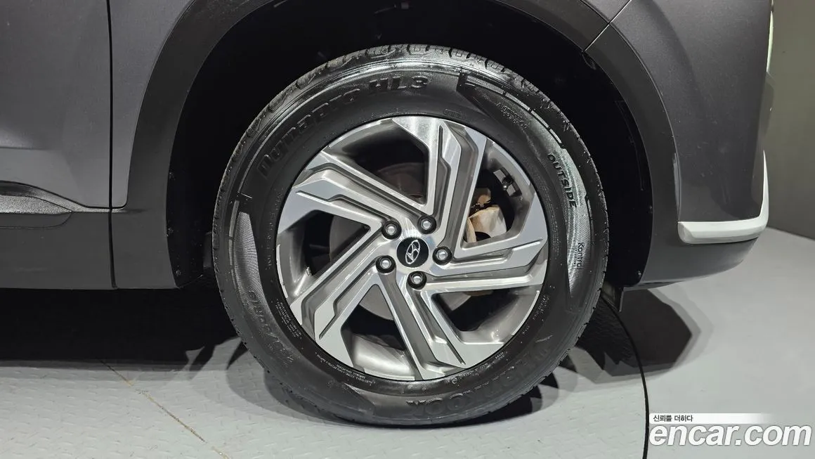 Hyundai Santafe — фото 4