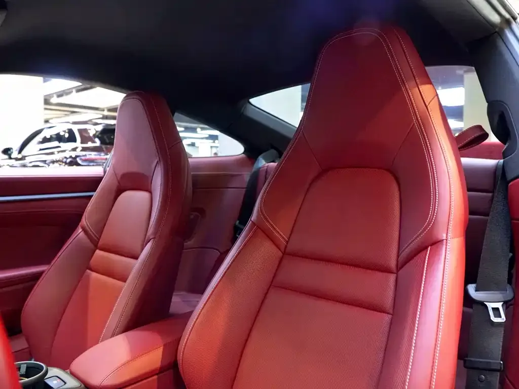 Porsche 911 2021 из CN, фото 9