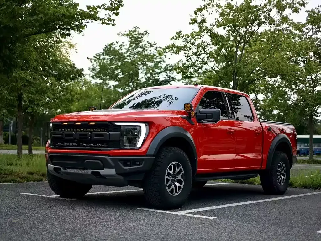 Ford F-150 Raptor — фото 1