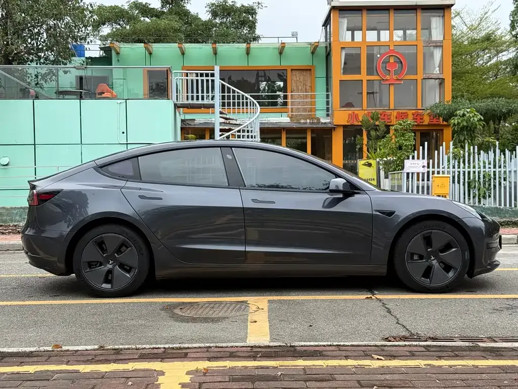 Tesla Model 3 2022 из CN, фото 10