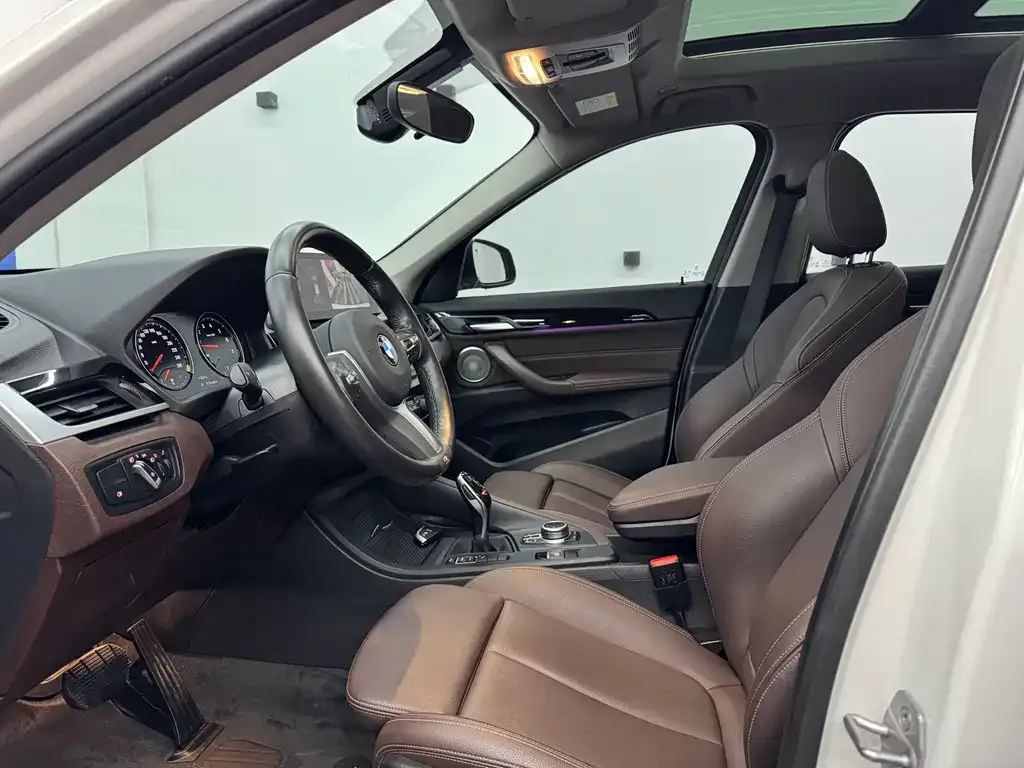 BMW X1 2022 из CN, фото 8