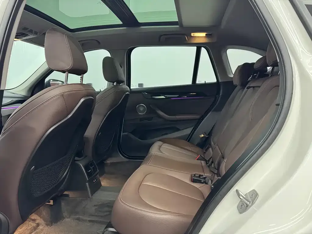 BMW X1 2022 из CN, фото 5