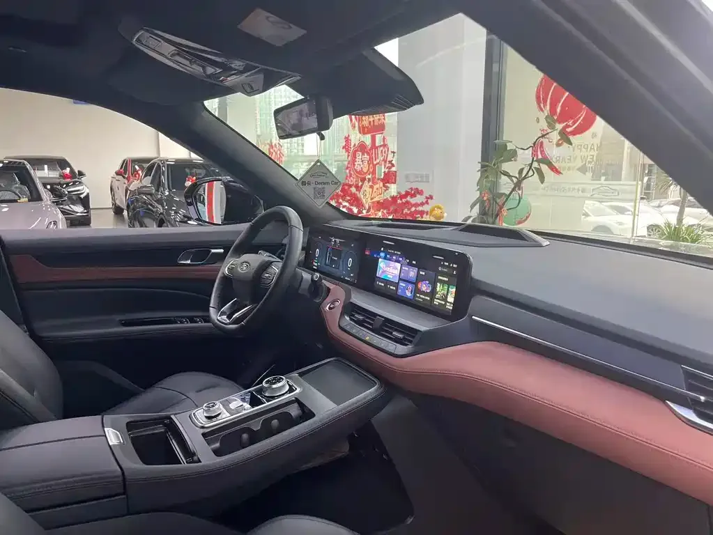Ford Lingyu New Energy 2024 из CN, фото 2