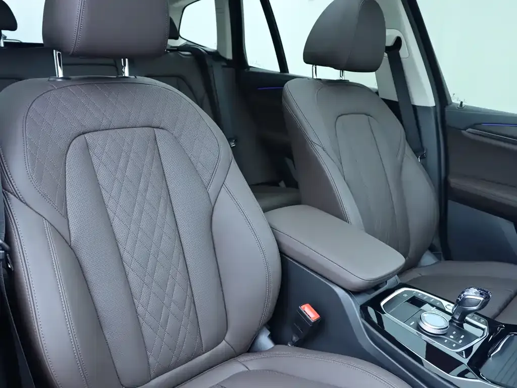 BMW X3 2024 из CN, фото 3