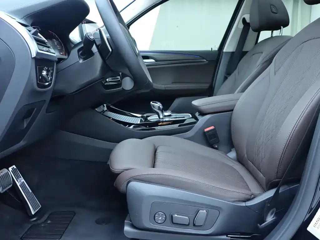 BMW X3 2024 из CN, фото 9