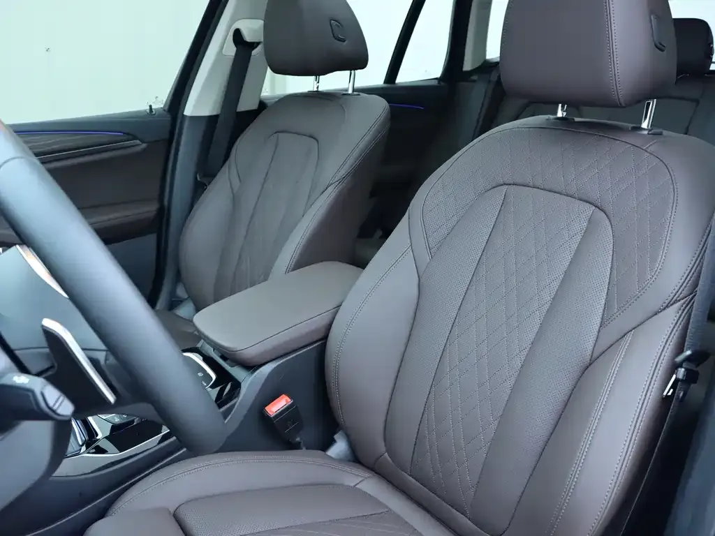 BMW X3 2024 из CN, фото 10