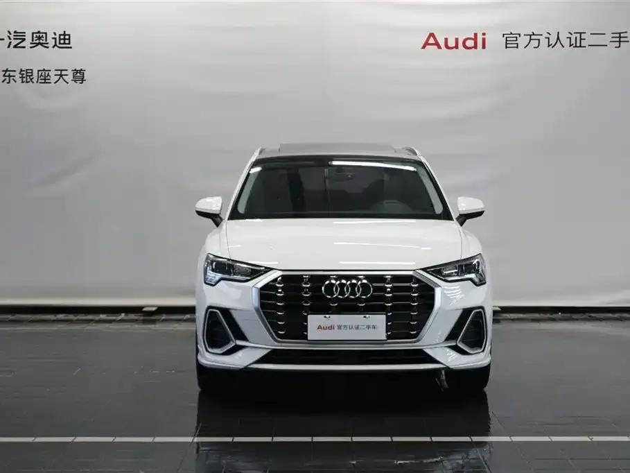 Audi Q3 2021 из CN, фото 2