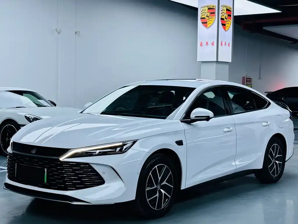 BYD Qin L — фото 1