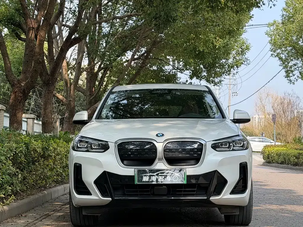 BMW iX3 2024 из CN, фото 7