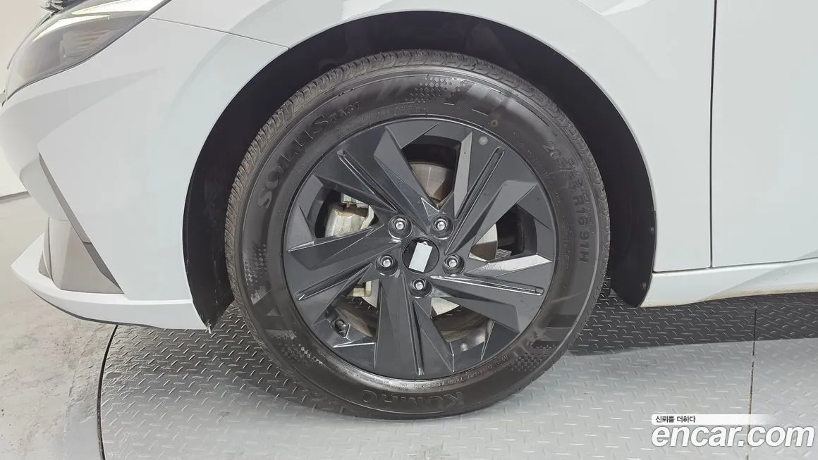 Hyundai AVANTE 2023 из KR, фото 6