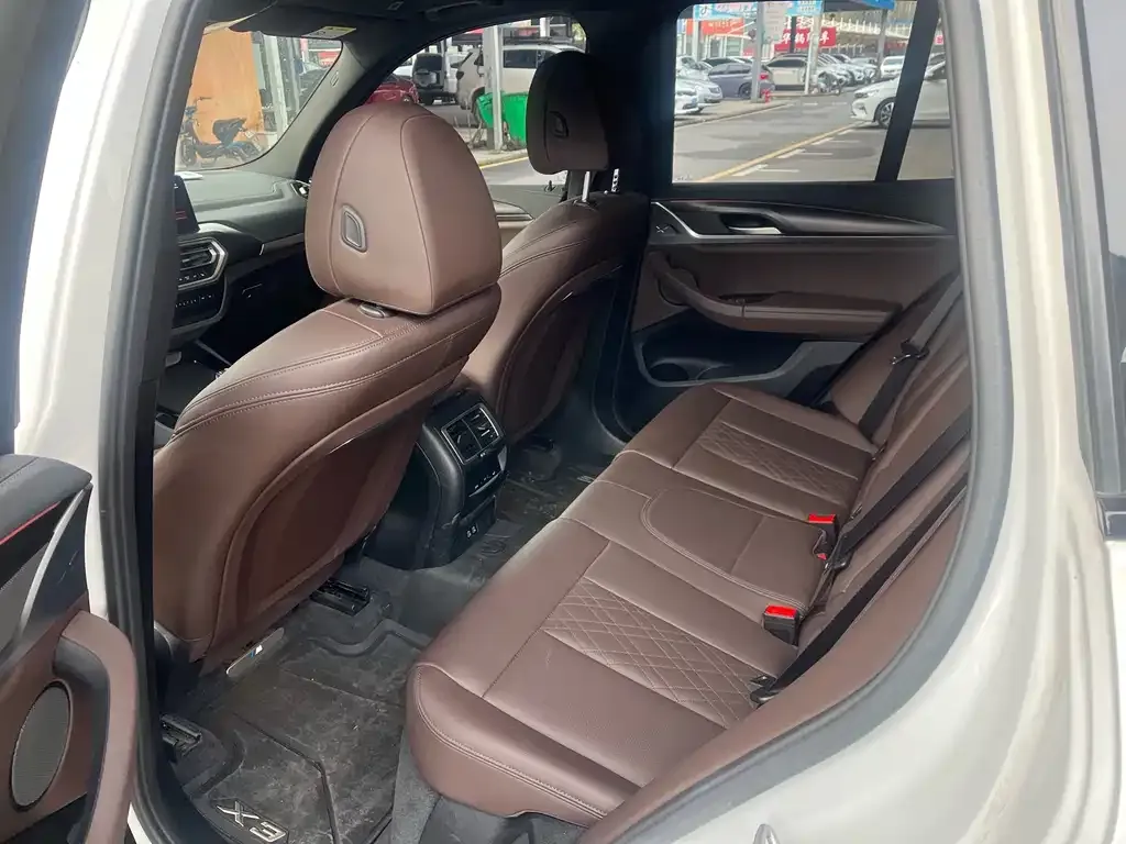 BMW X3 2023 из CN, фото 3