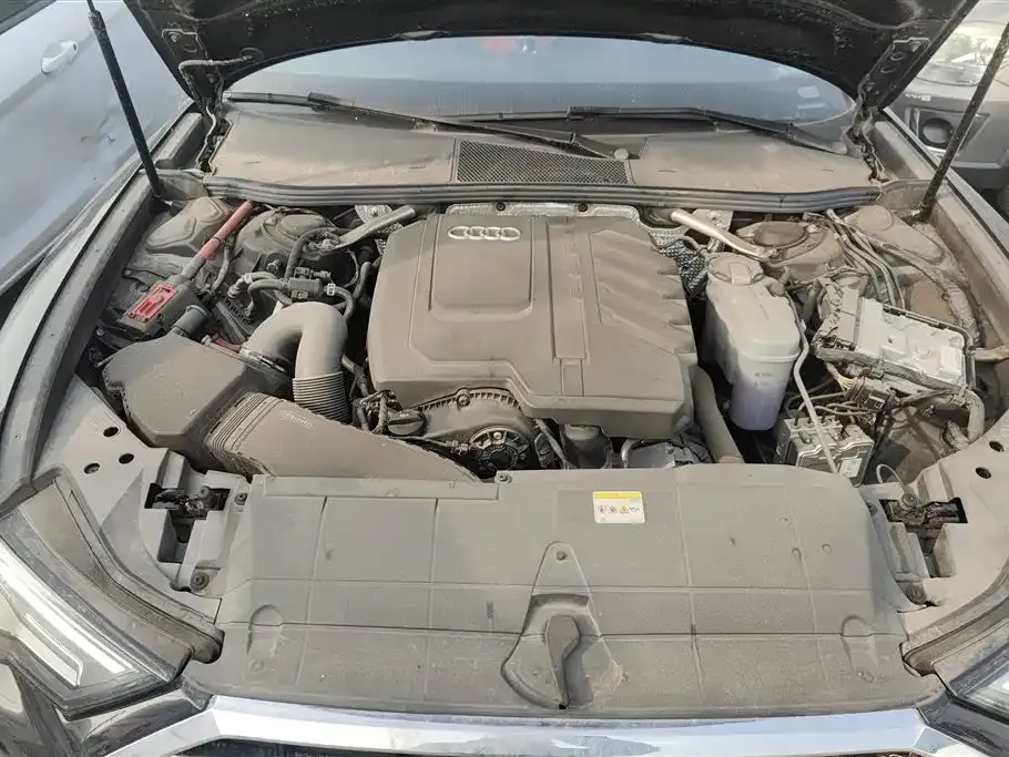 Audi A6L 2023 из CN, фото 7