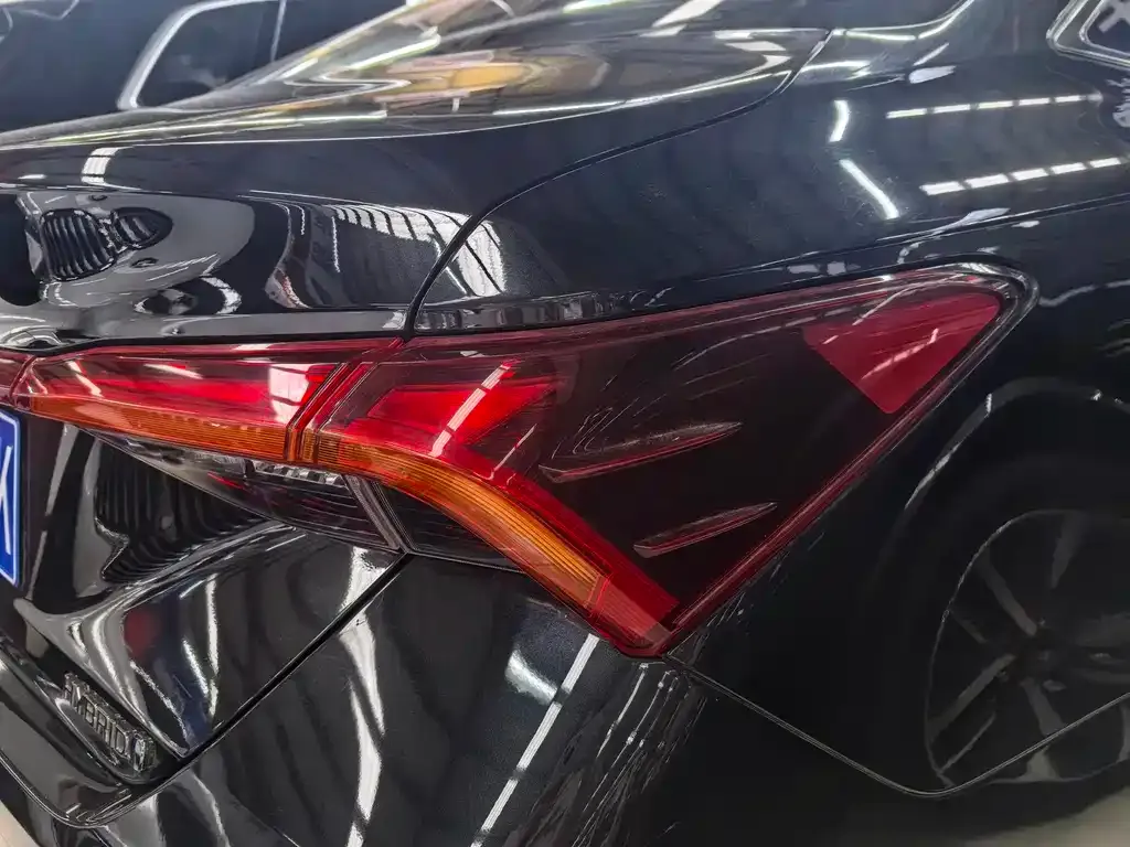 Toyota Avalon 2022 из CN, фото 9