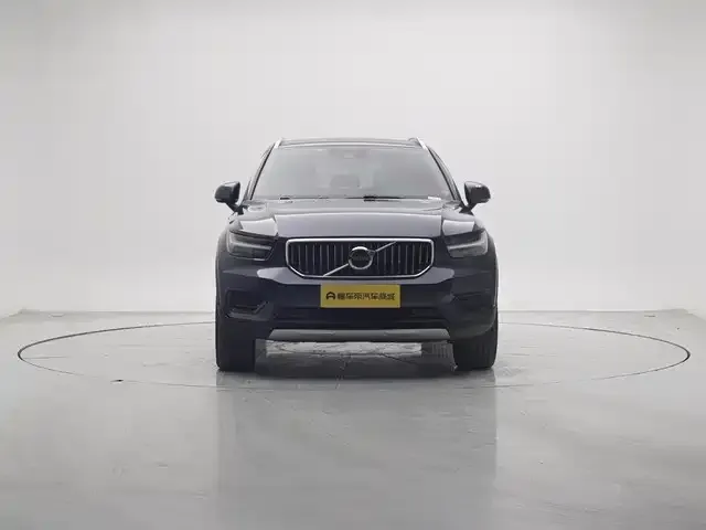 Volvo XC40 2022 из CN, фото 3