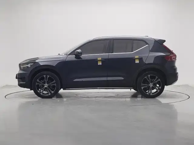 Volvo XC40 2022 из CN, фото 8