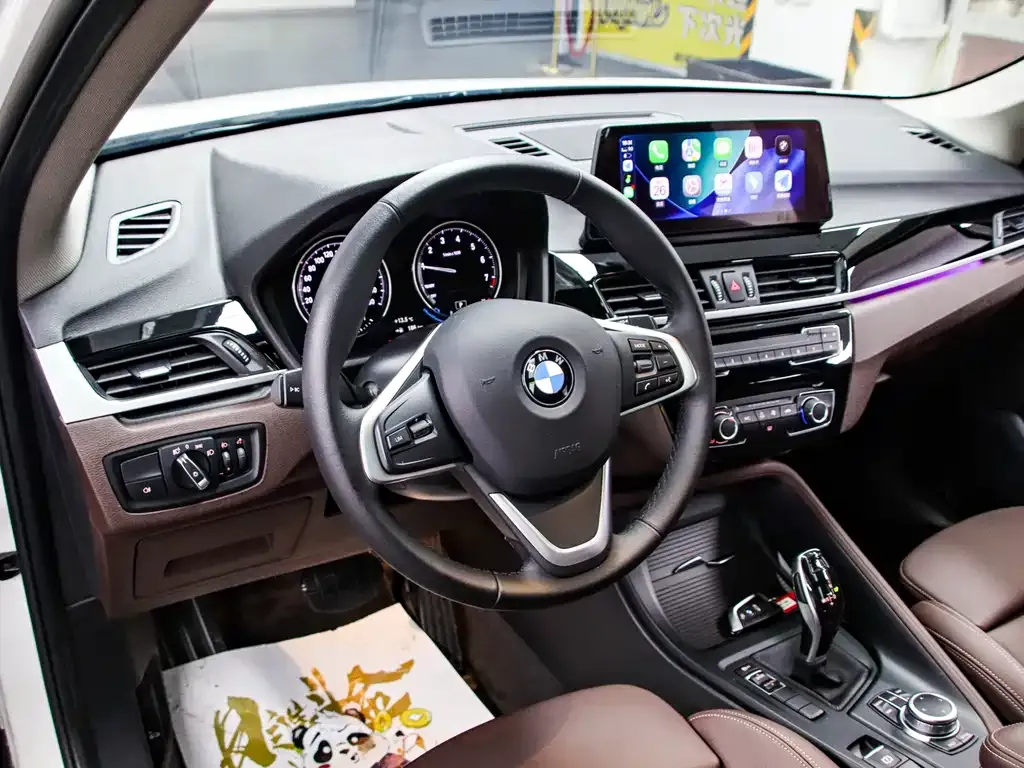 BMW X1 — фото 10