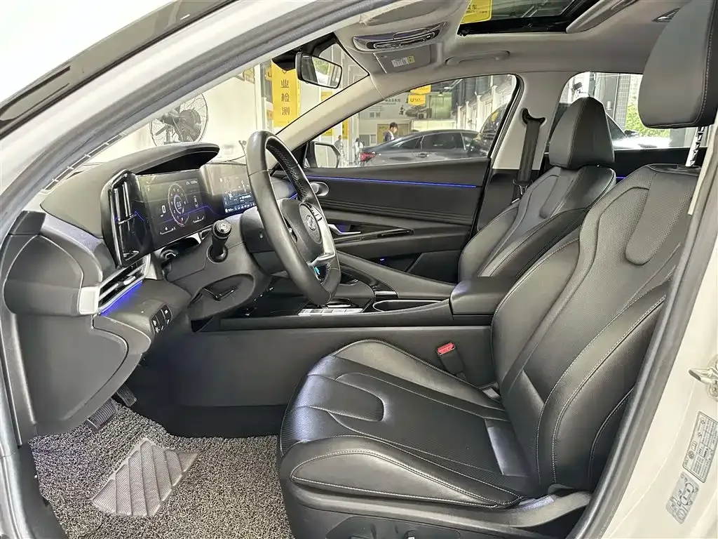 Hyundai Elantra 2021 из CN, фото 8