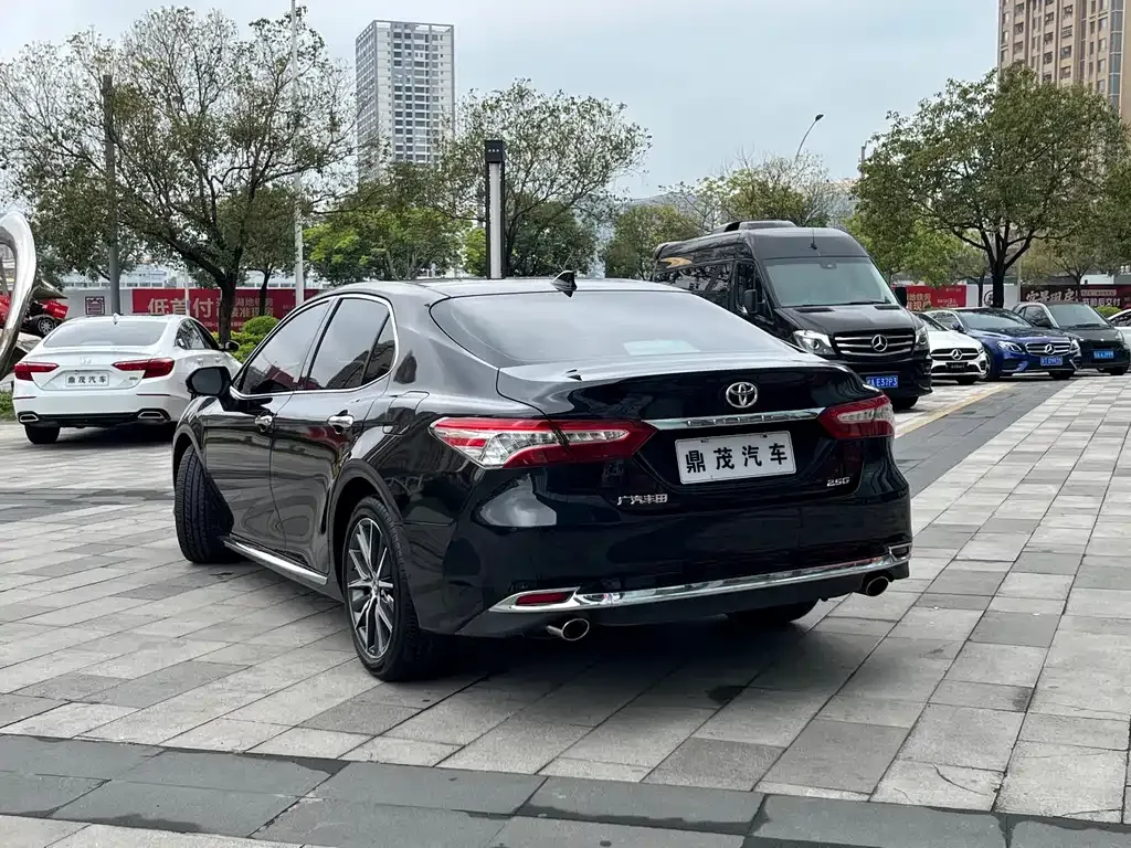 Toyota Camry 2024 из CN, фото 8