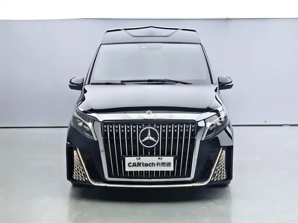 Mercedes-Benz V-Class 2024 из CN, фото 8