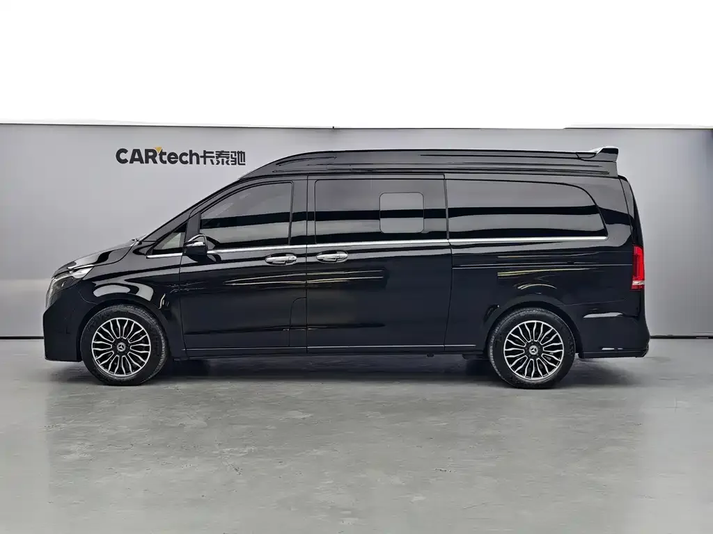 Mercedes-Benz V-Class 2024 из CN, фото 5