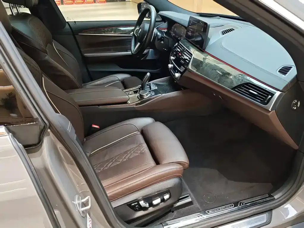 BMW 6 Series GT 2022 из CN, фото 10