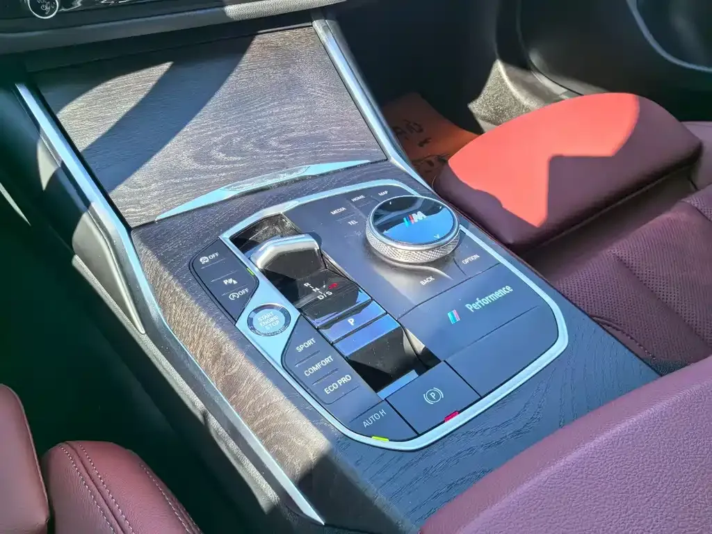 BMW 4 Series 2024 из CN, фото 9