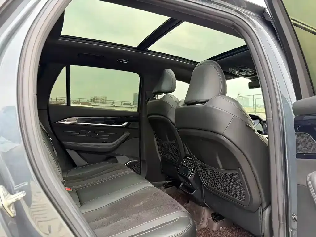 Geely Xingyue L 2023 из CN, фото 2