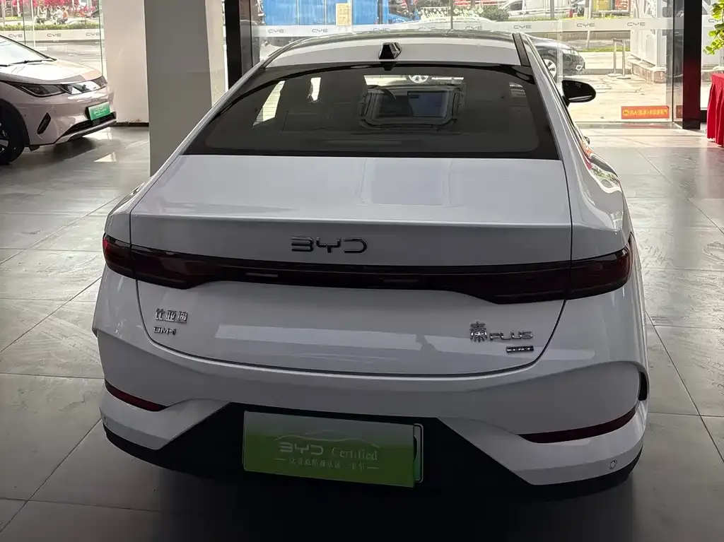 BYD Qin PLUS — фото 6
