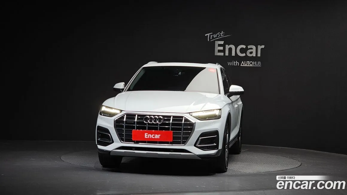 Audi Q5 2021 из KR, фото 6