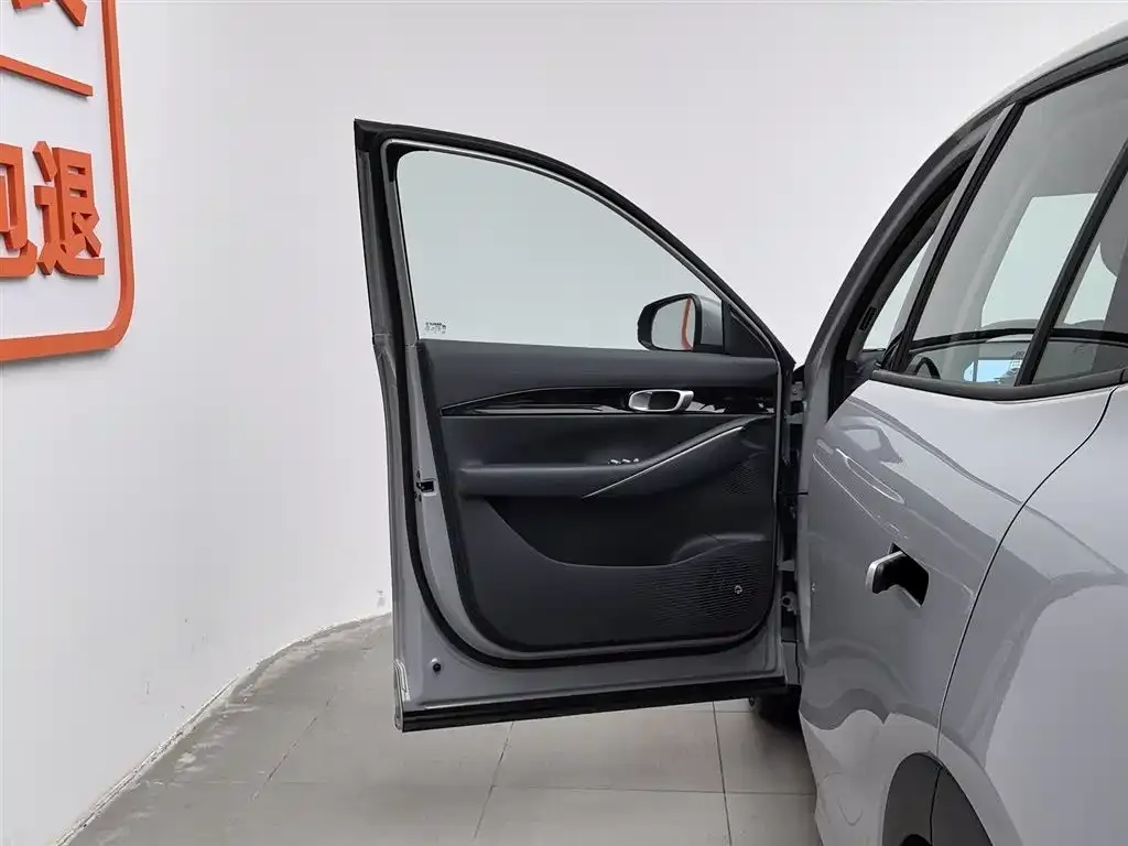 Geely Galaxy E5 2025 из CN, фото 3